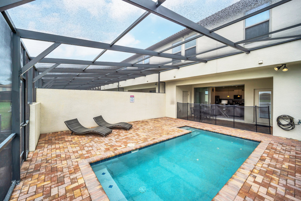 Windsor at Westside 355