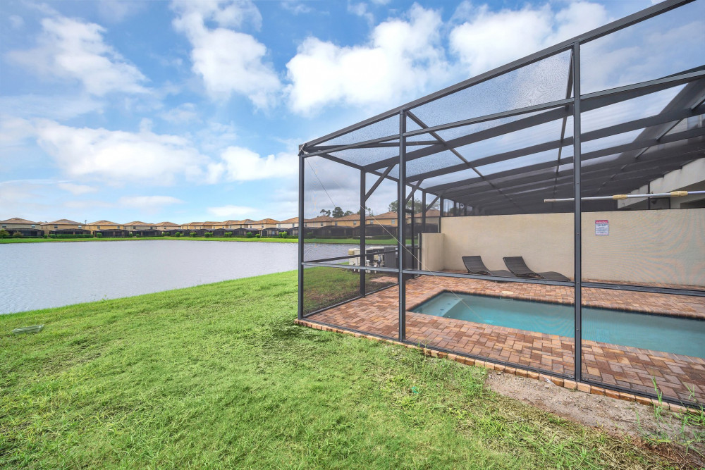 Windsor at Westside 355