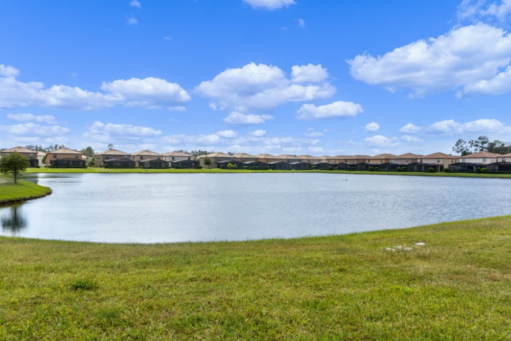 Windsor at Westside 355