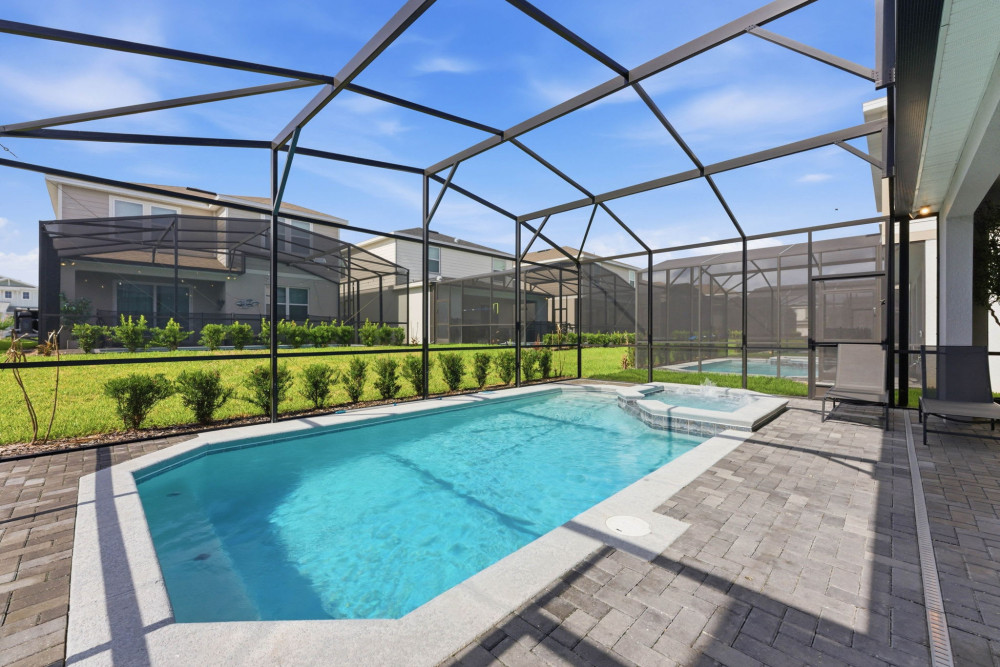 Windsor Cay 20