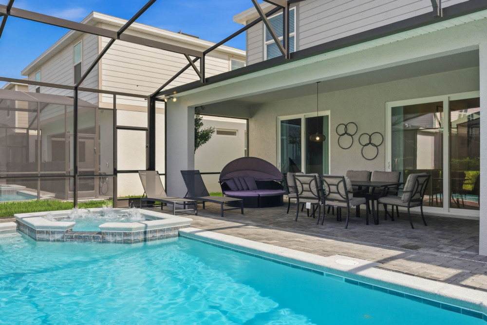 Windsor Cay 20