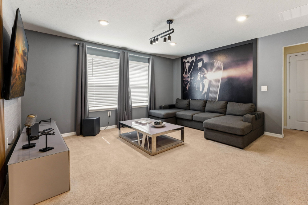 Windsor Cay 20