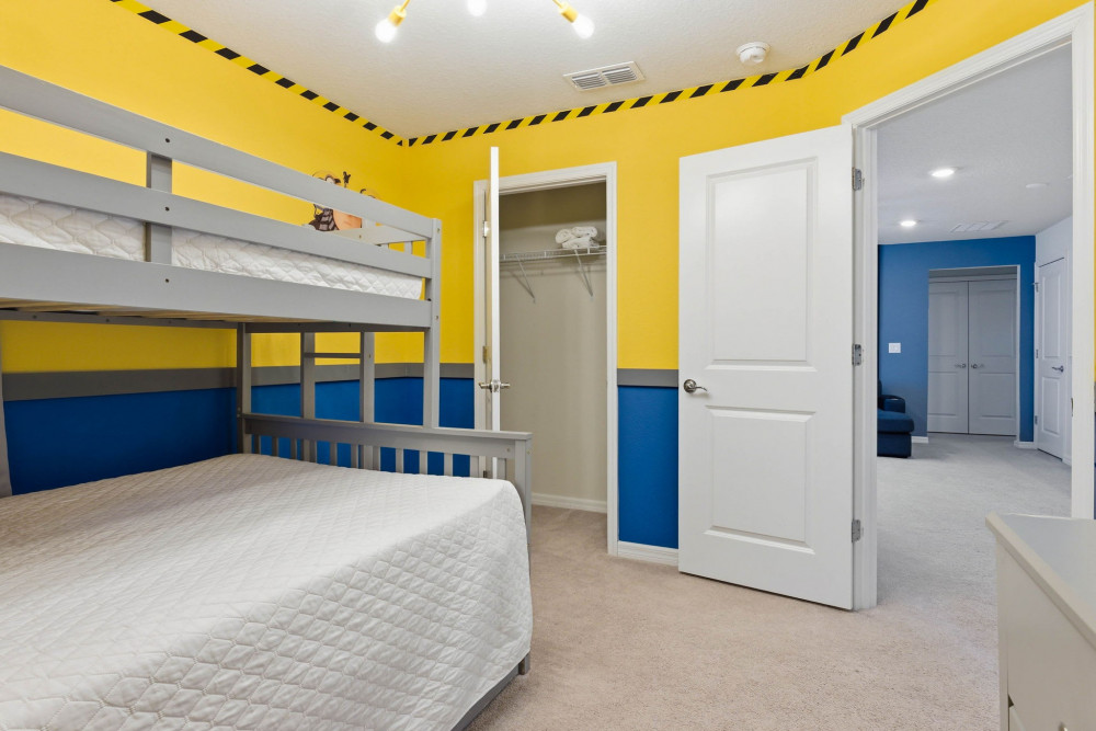 Windsor Cay 20