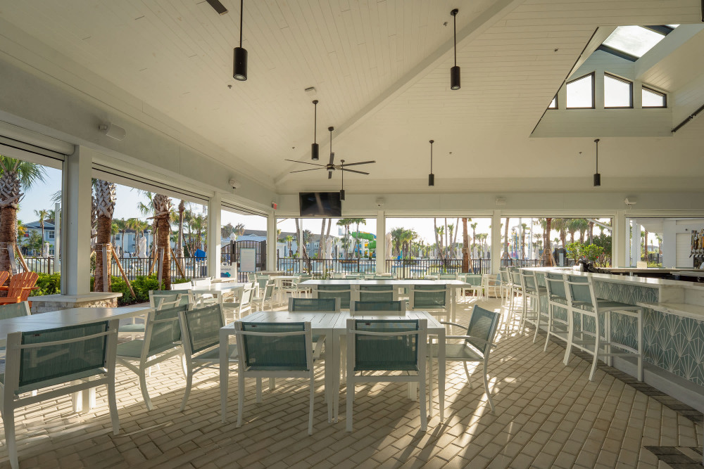 Windsor Cay 20