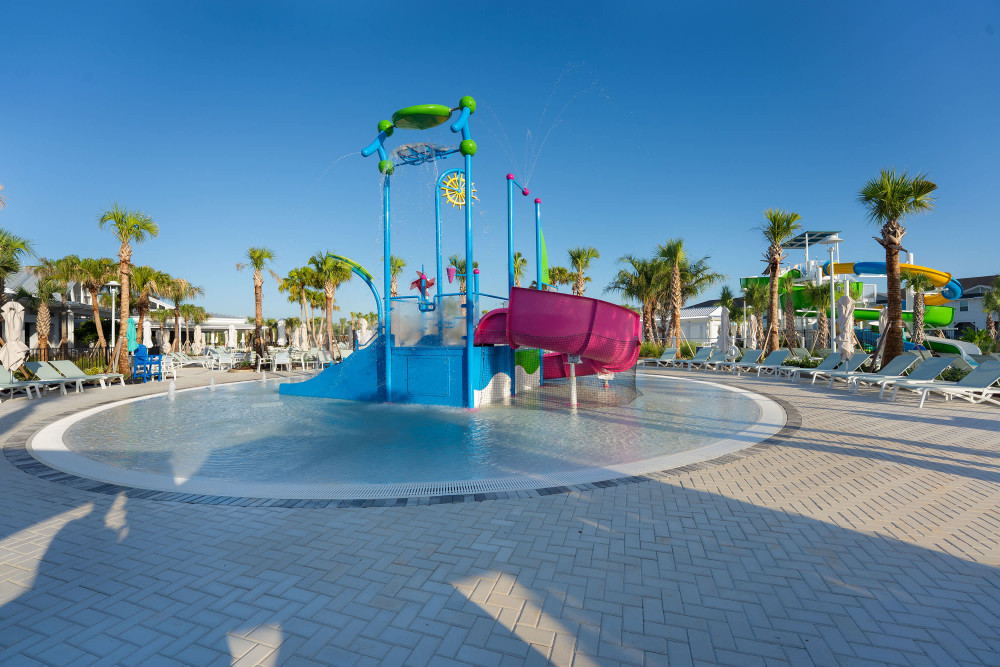 Windsor Cay 20