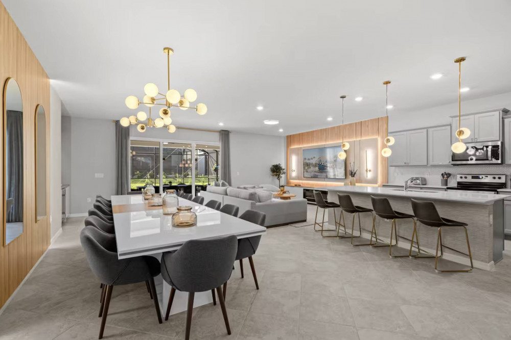 Windsor Cay 32