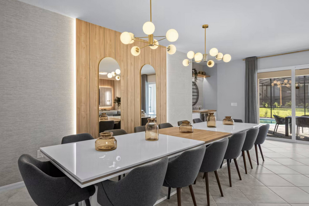 Windsor Cay 32
