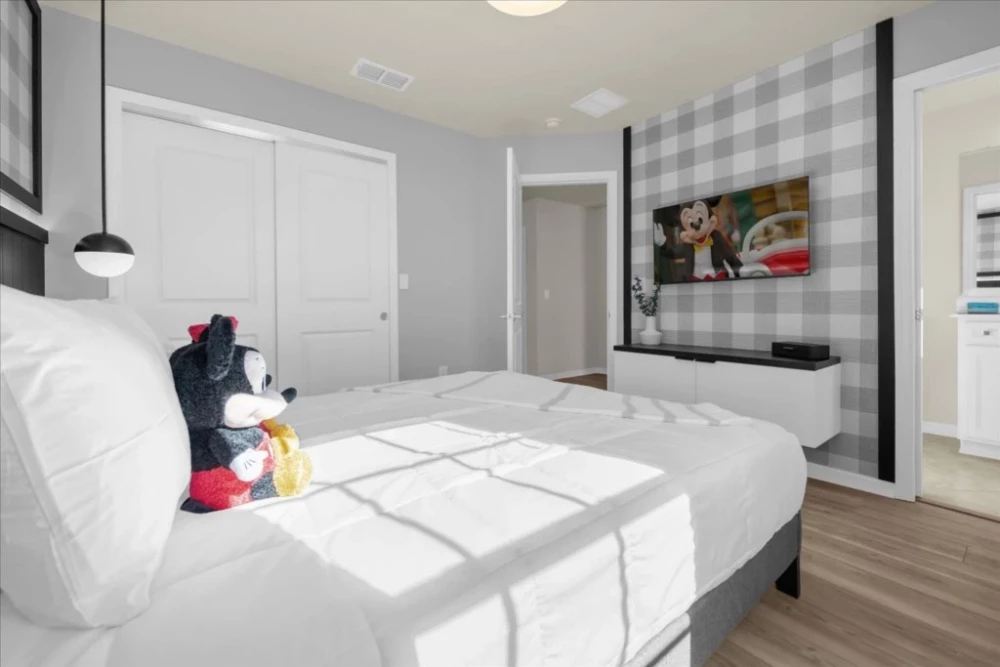 Windsor Cay 46