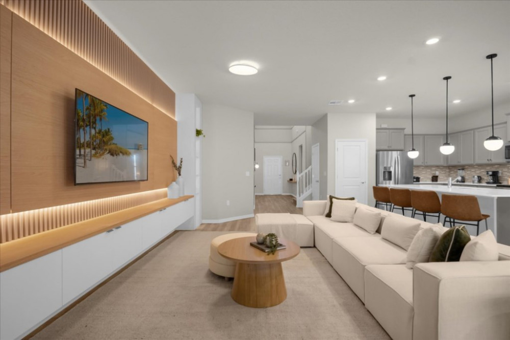 Windsor Cay 47