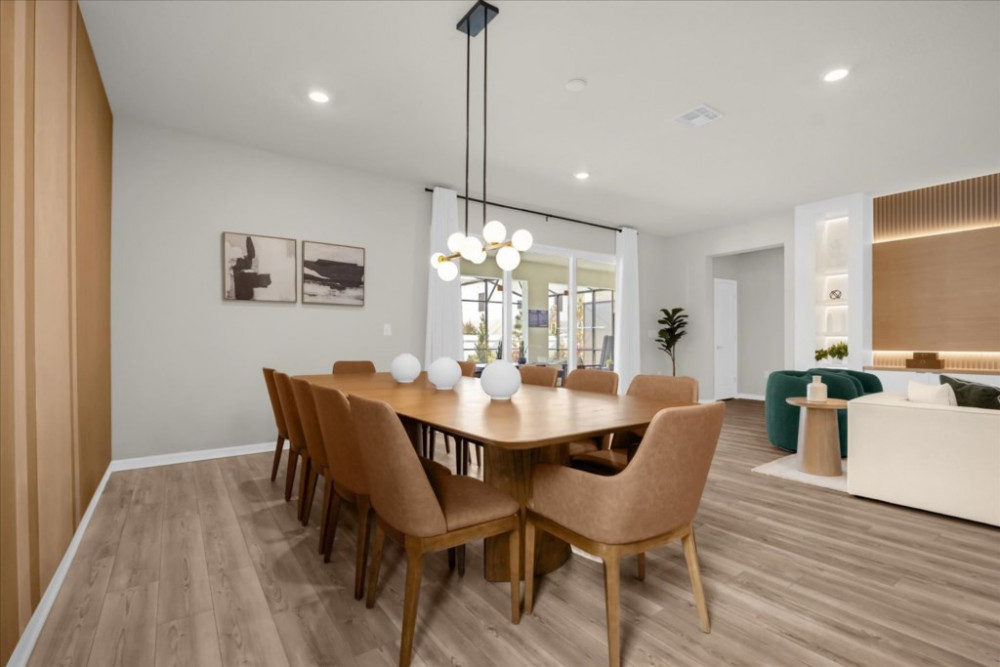 Windsor Cay 47