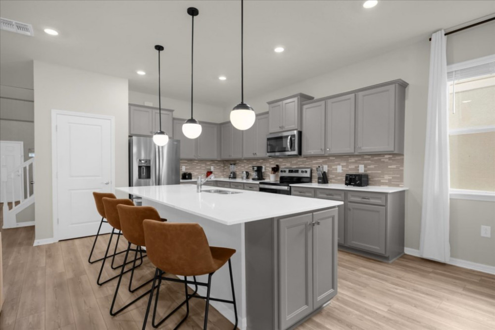 Windsor Cay 47