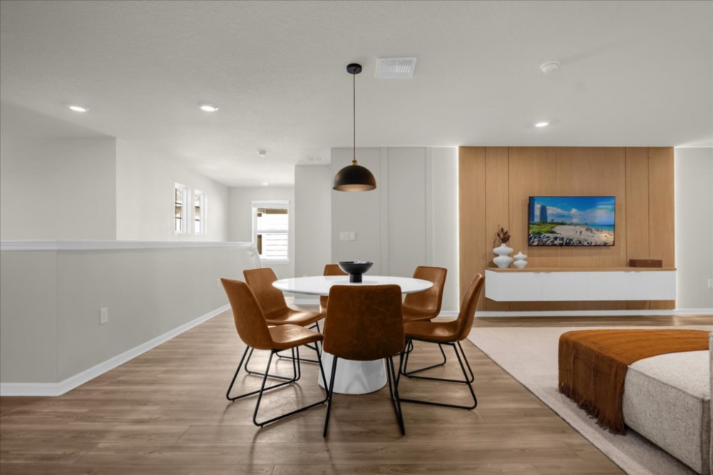 Windsor Cay 47
