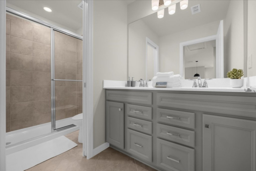 Windsor Cay 47