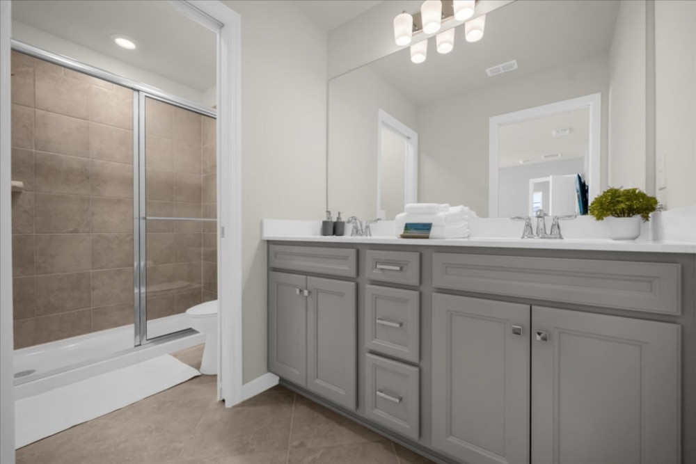 Windsor Cay 47