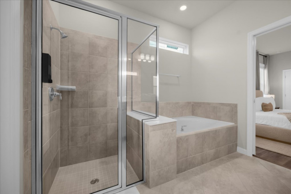 Windsor Cay 47
