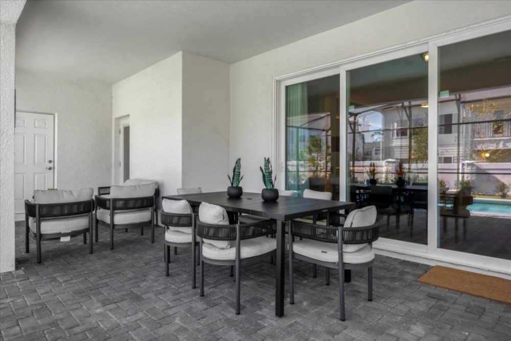 Windsor Cay 47