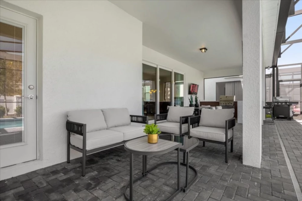 Windsor Cay 47