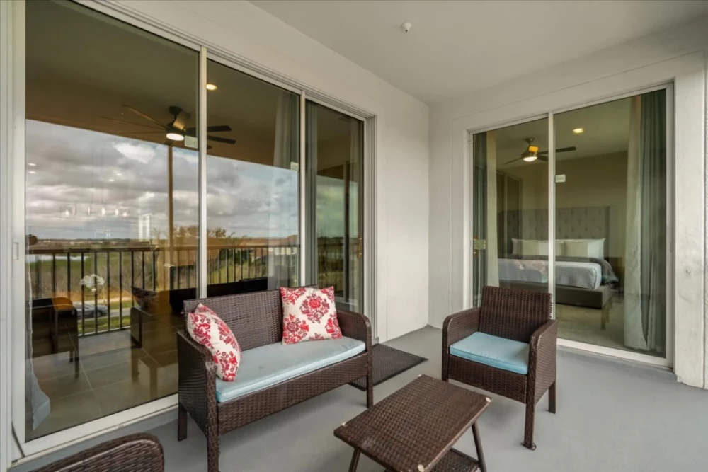 Championsgate 738