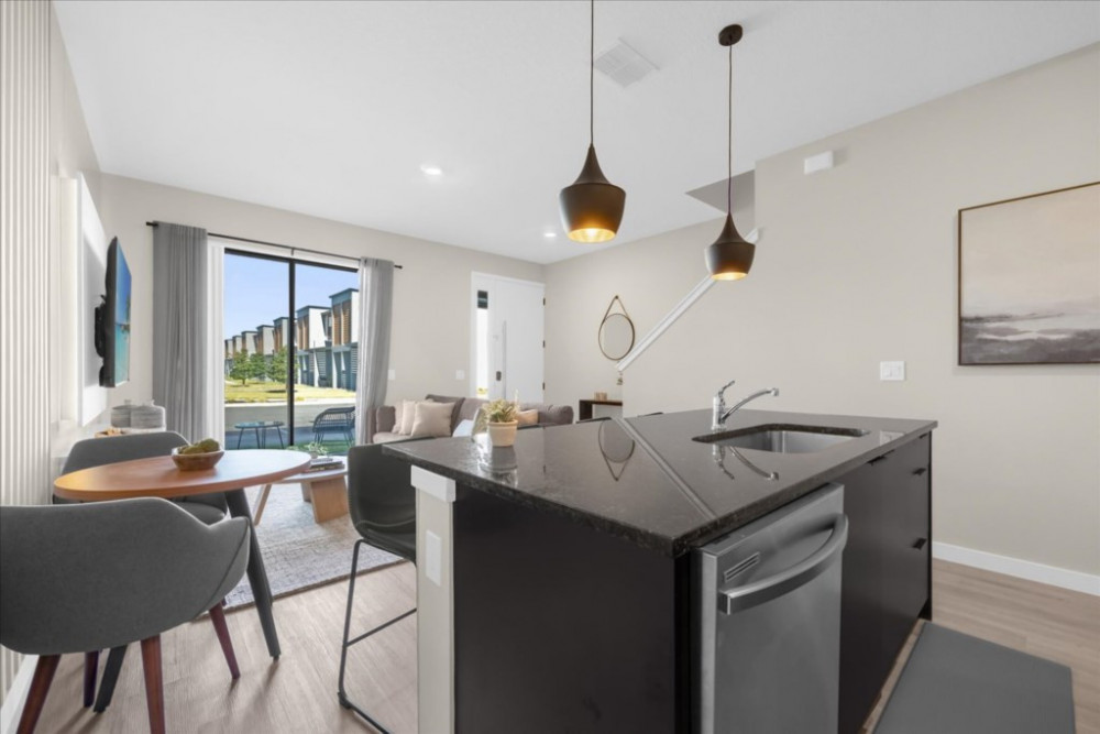 The Hub at Westside 5