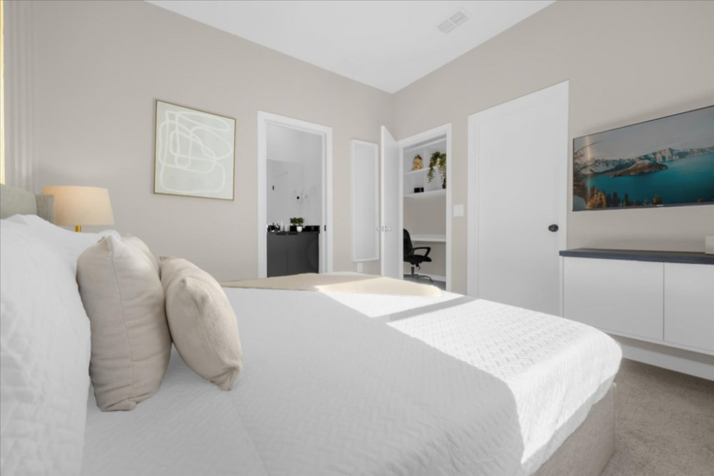 The Hub at Westside 5