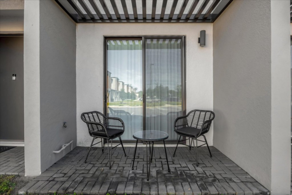 The Hub at Westside 5