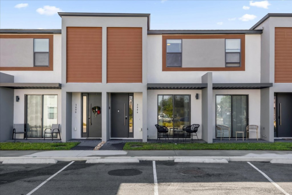 The Hub at Westside 5