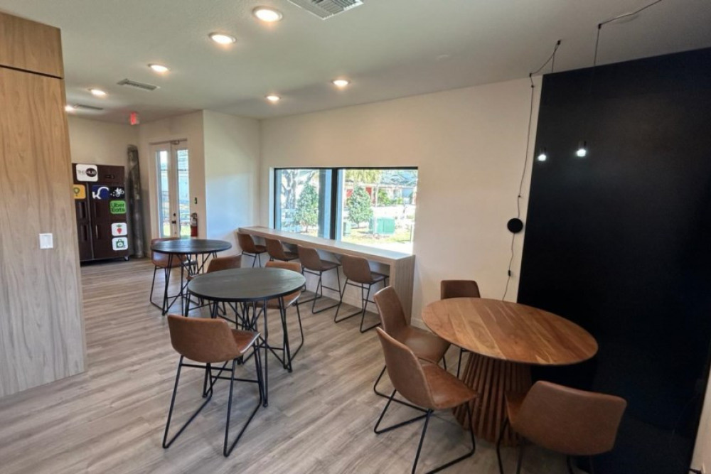 The Hub at Westside 5