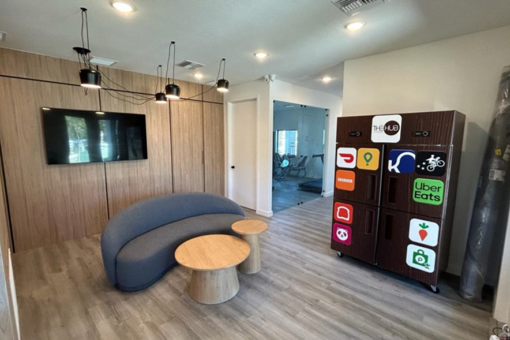 The Hub at Westside 5