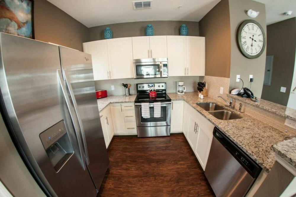 West Lucaya Village 4