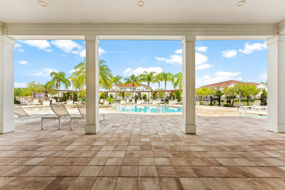 West Lucaya Village 4