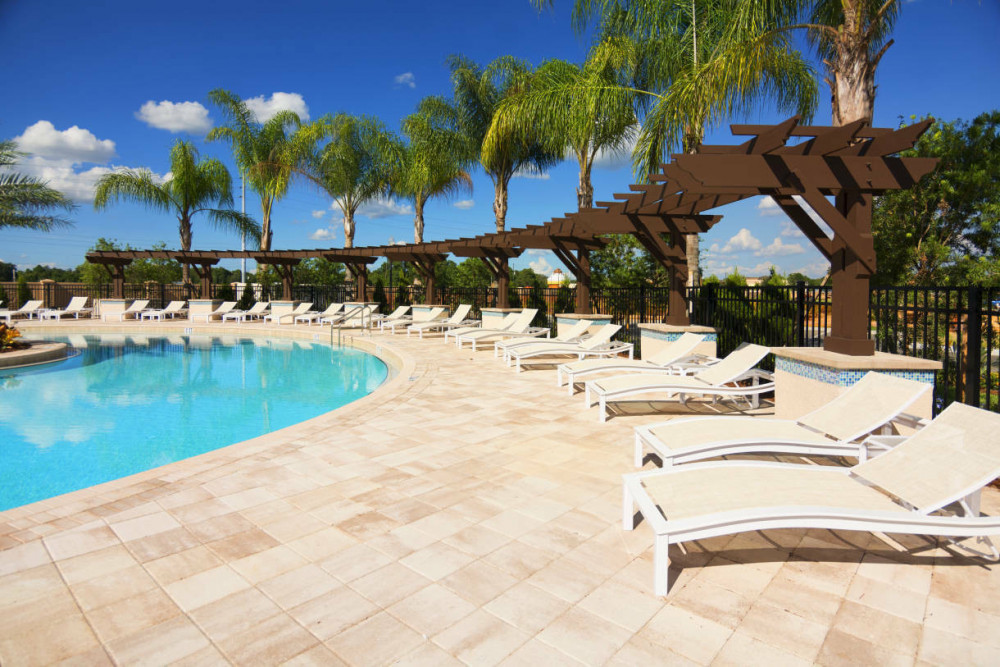 West Lucaya Village 4