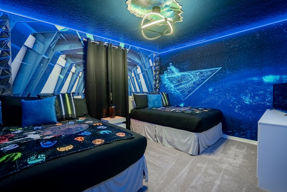 Windsor Cay 45