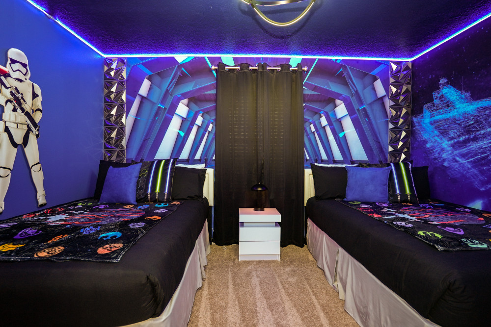 Windsor Cay 45
