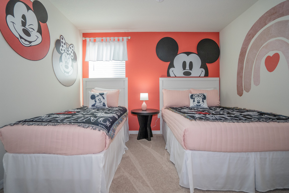 Windsor Cay 45