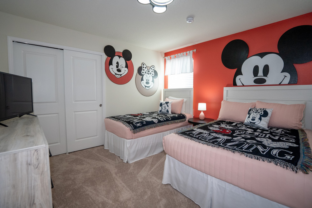 Windsor Cay 45