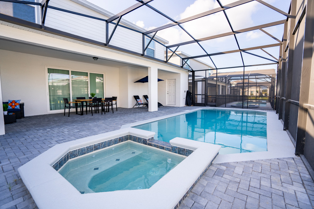 Windsor Cay 45