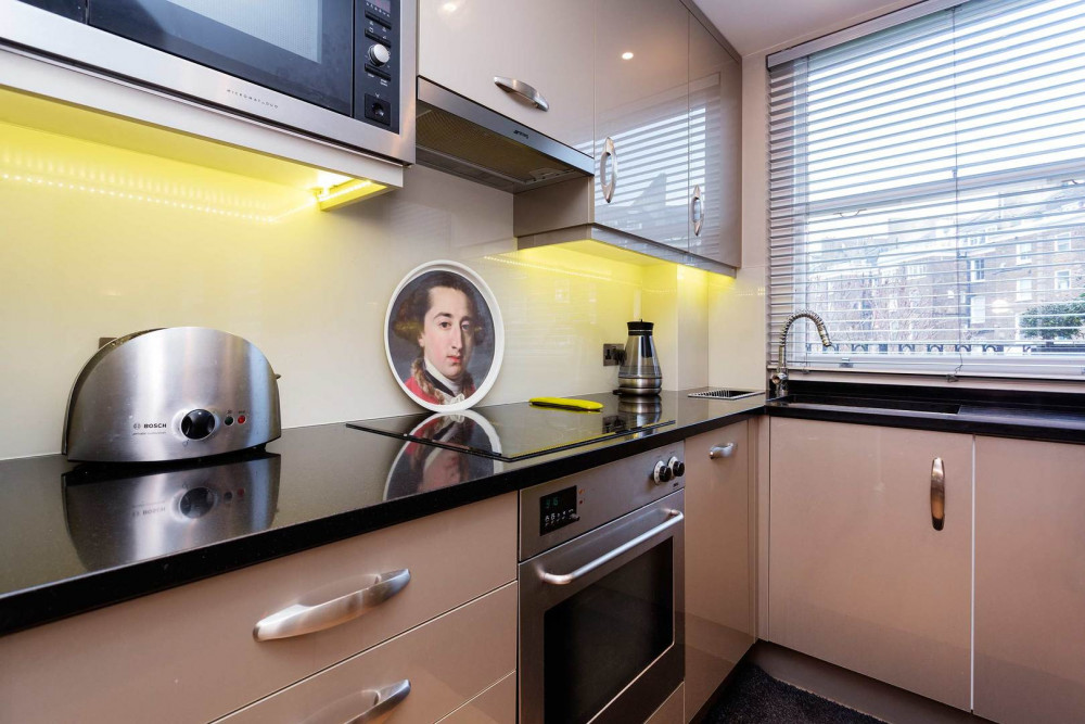 Garden Square Serenity