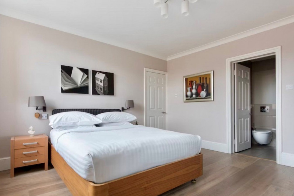 Garden Square Serenity