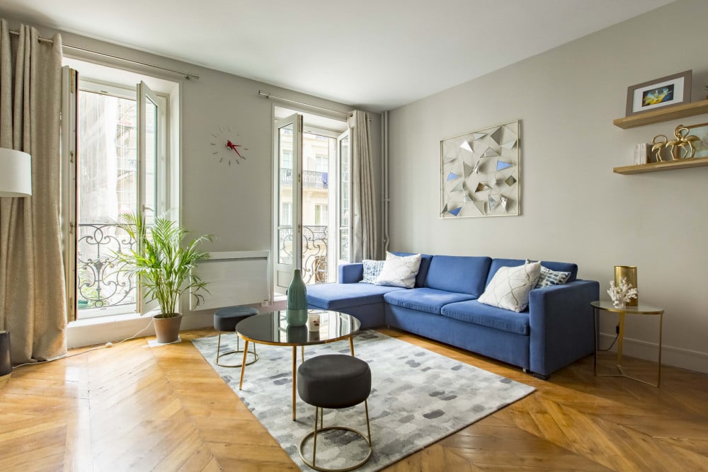 Jazzy Blues by Châtelet