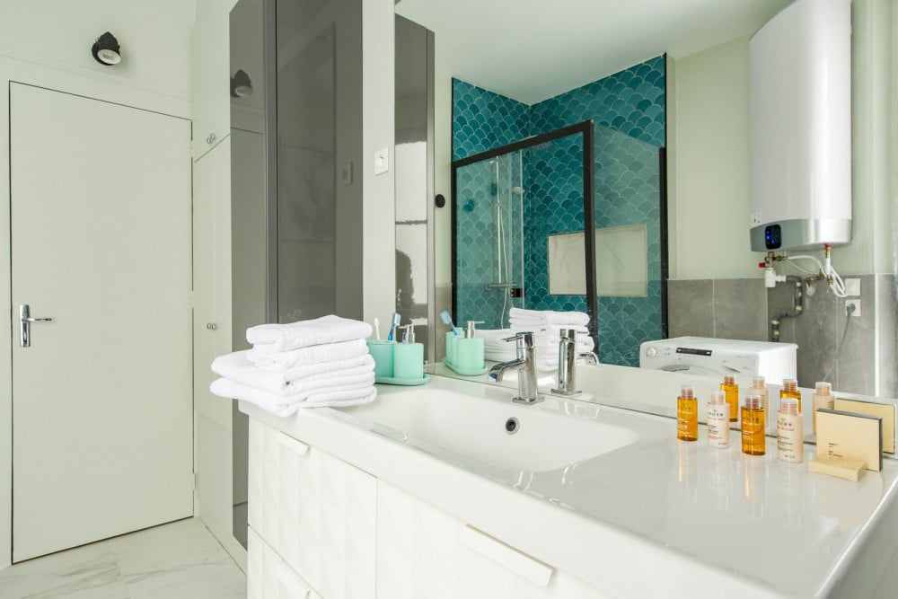 Jazzy Blues by Châtelet