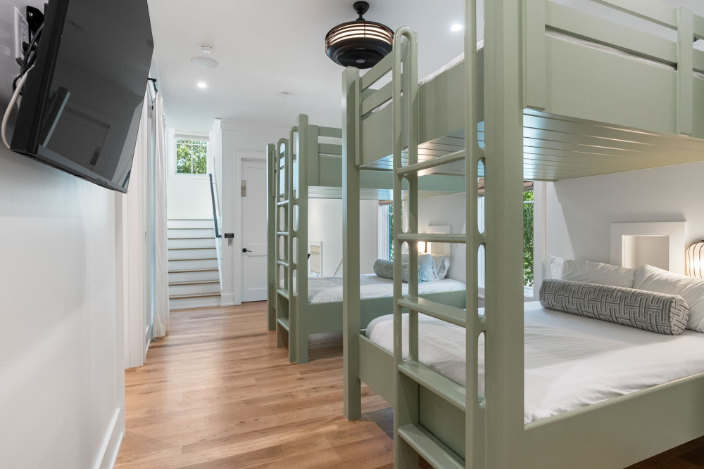 Seagrove 44