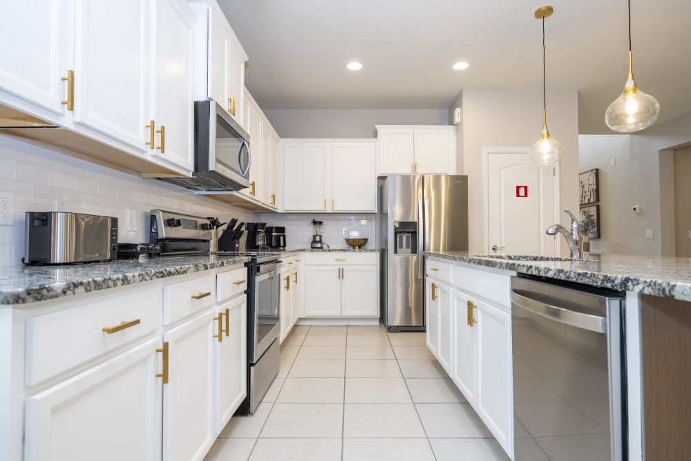 Windsor at Westside 600