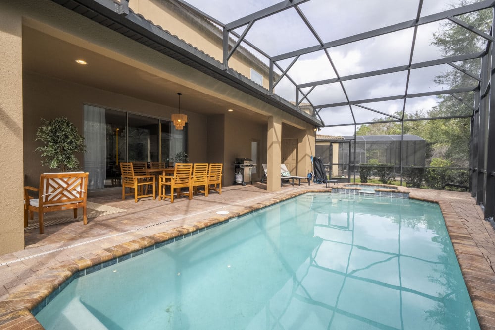 Windsor at Westside 600