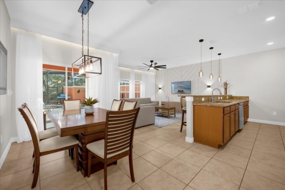 Paradise Palms Resort 89