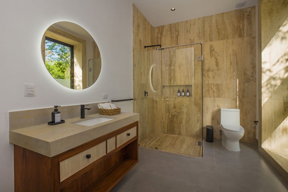 L'and at Mariposa - 7 Bed