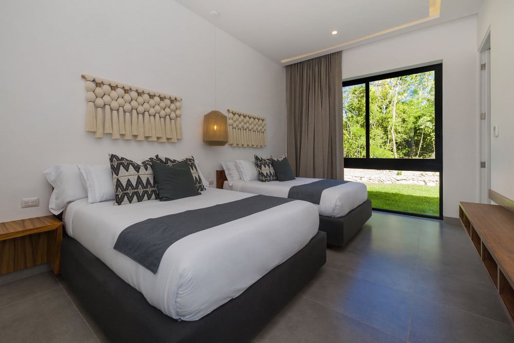 L'and at Mariposa - 7 Bed