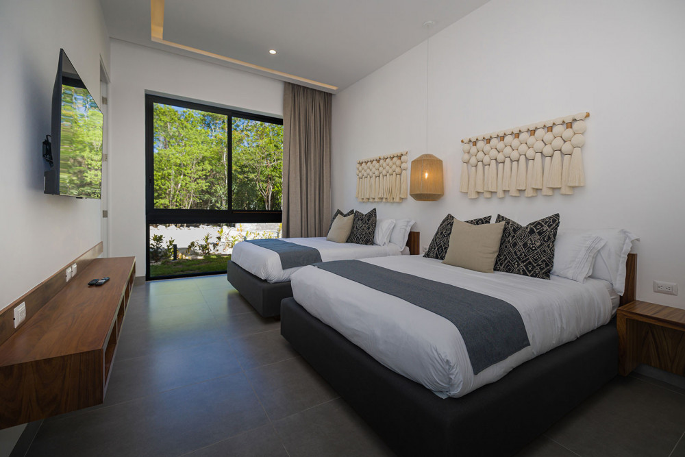 L'and at Mariposa - 7 Bed