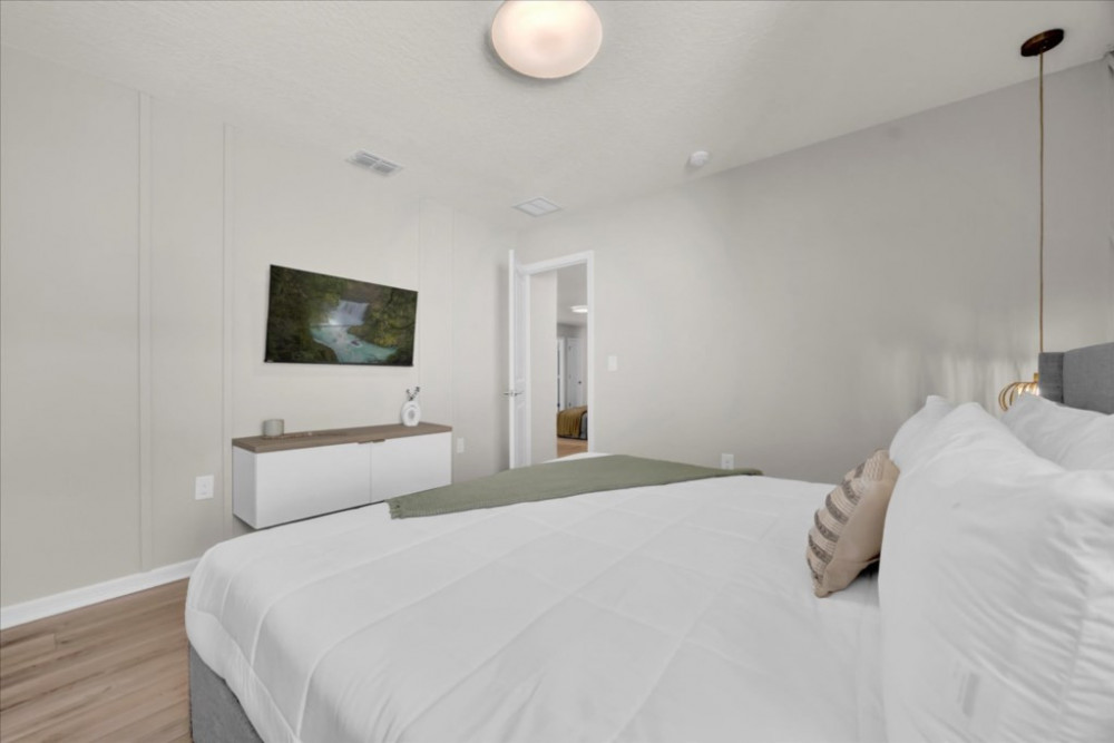 Windsor Cay 67