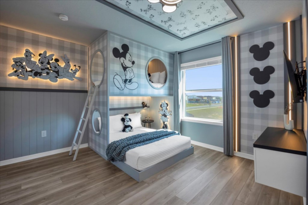 Windsor Cay 67