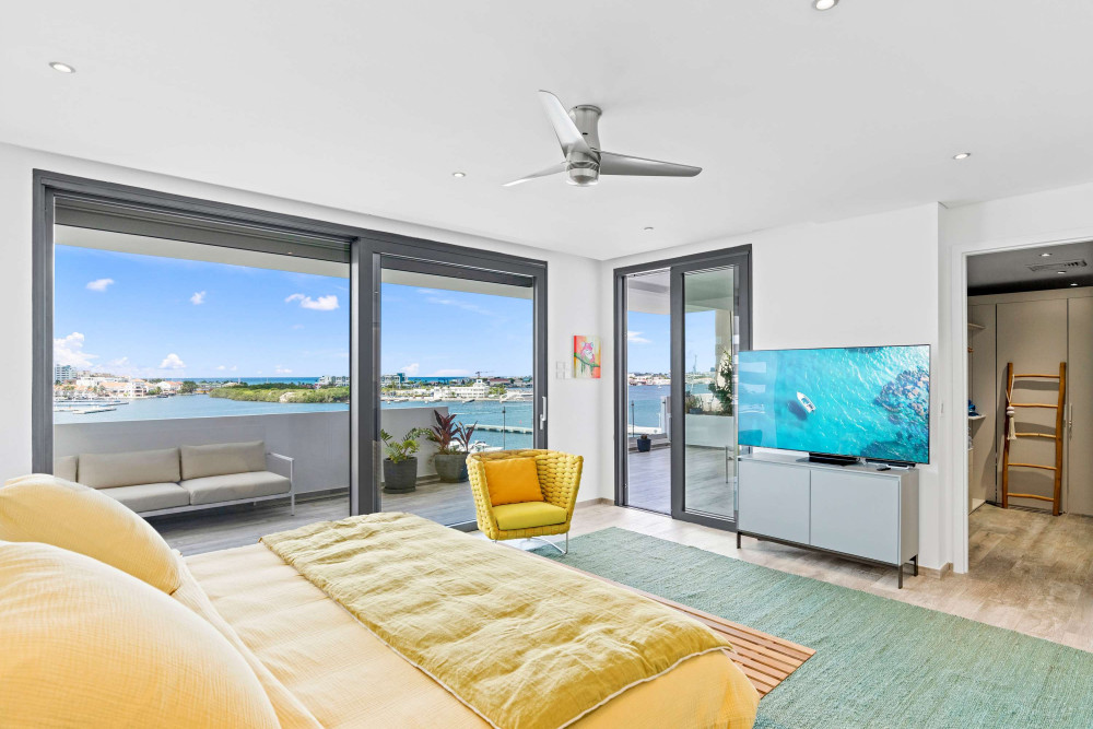 Las Brisas Penthouse A